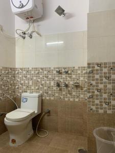 Kúpeľňa v ubytovaní Purnima Guest House, Old Kasol
