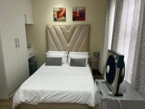 Φωτογραφία από το άλμπουμ του The Benjamin Accomodation σε Edenvale