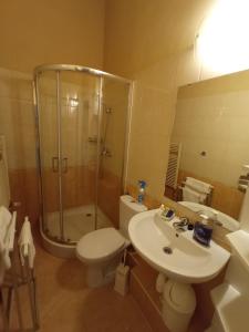 Kúpeľňa v ubytovaní Apartman Orgona