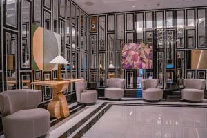 Χώρος καθιστικού στο Waldorf Astoria Doha West Bay