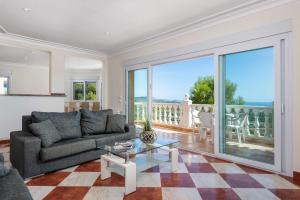 Posedenie v ubytovaní Villa Ros - PlusHolidays