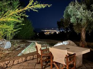 Fotografia z galérie ubytovania Olive Grove Cottage - Excellent View v destinácii Lefkada