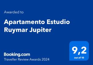 Certyfikat, podpis lub inny dokument wystawiony w obiekcie Apartamento Estudio Ruymar Jupiter