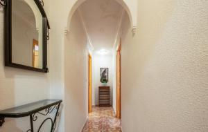 Fotografia z galérie ubytovania Cozy Apartment In Torrevieja With Wifi v destinácii Torrevieja