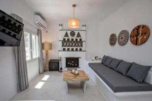 Гостиная зона в Beachside Villa Agios Sostis