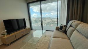 Sjónvarps- og/eða afþreyingartæki á Mercury Tower Suites
