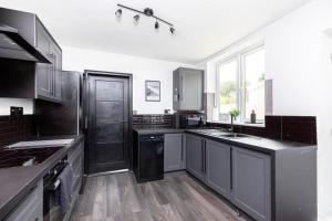 Gallery image of Bournecoast: Luxurious flat close to beach -FM8513 in Bournemouth