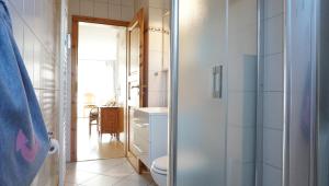 Ένα μπάνιο στο Ankerplatz +14 φωτογραφίες