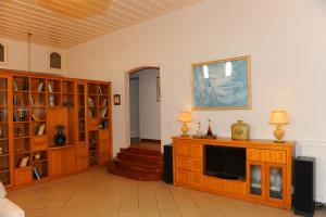 Kuchyň nebo kuchyňský kout v ubytování Aeolos Villa