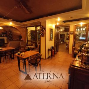 Restaurace v ubytování ATERNA HOTEL