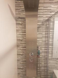A bathroom at Migyana Horadada