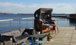 Φυσικό τοπίο κοντά σε αυτό το πλωτό κατάλυμα