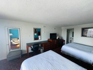 Afbeelding uit fotogalerij van Boca Inn in Boca Raton