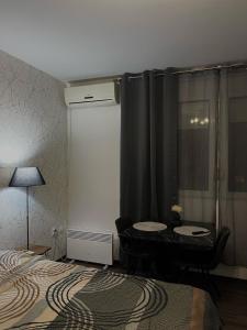 Postel nebo postele na pokoji v ubytování Apartman Felix