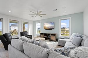 Μια τηλεόραση ή/και κέντρο ψυχαγωγίας στο The Big Shore home