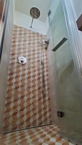 Kúpeľňa v ubytovaní CASINA TOSCANA, Cozy studio in the heart of Campiglia Marittima with FREE Wi-Fi