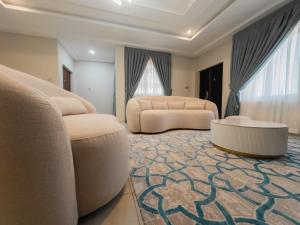 Galeriebild der Unterkunft The AUD Luxury Apartments in Kumasi