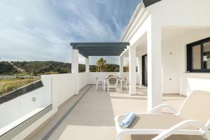 Balkón nebo terasa v ubytování Seaside Serenity apartamento Estepona