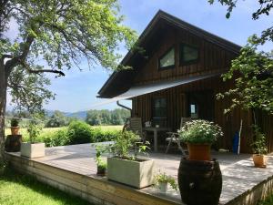 Fotografie z fotogalerie ubytování Appartements Käthe v destinaci Faak am See