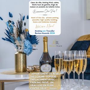un folleto para un evento de cata de vinos con copas de champán en Le Saint-Martin - PrestiPlace Tours en Tours