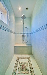 Баня в VILLA MERCEDES 300 m de la plage