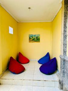 Posezení v ubytování Rodin Bali Hostel