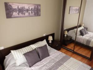 Gallery image of Cal Abel in Gombreny