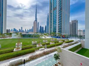 a view of a city skyline with tall buildings at Stunning 2Bedroom with balcony Dubai Mall access in Dubai