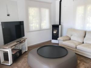 Gallery image of Casa Toni Moraira in Teulada +30 photos