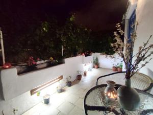 Ideal Appart Marsa Les Palmiers的阳台或露台