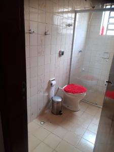 A bathroom at Pousada familiar Bibi