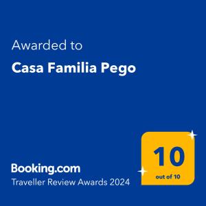Сертификат, награда, вывеска или другой документ, выставленный в Casa Familia Pego