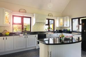 Nhà bếp/bếp nhỏ tại West Cork Way