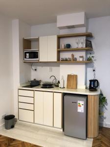 Kuchyňa alebo kuchynka v ubytovaní El DerPalermo Moderno y cómodo