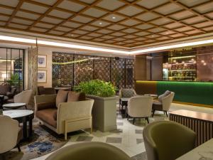 Posezení v ubytování Hotel Santika Premiere Gubeng Surabaya