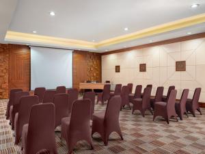 Konferenční prostory v ubytování Hotel Santika Premiere Gubeng Surabaya