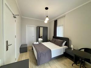 Postel nebo postele na pokoji v ubytování Hillside Inn