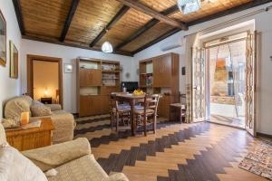 Η κουζίνα ή μικρή κουζίνα στο Casa Irene