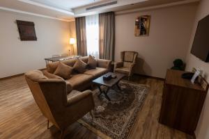 Posezení v ubytování Zaman Homeland Hotel