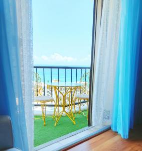 Nespecifikovaný výhled na moře nebo výhled na moře při pohledu z apartmánu