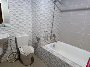 Koupelna v ubytování Hotel Nalendra Plaza Subang