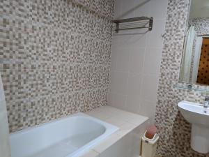 Koupelna v ubytování Hotel Nalendra Plaza Subang