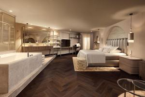 Posezení v ubytování Van der Valk Hotel Groningen Zuidbroek + 35 fotografií
