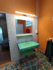 Billede fra billedgalleriet på Flower Apartment on the beach i Phra Ae beach + 2 billeder