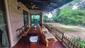 Zahrada ubytování Baan Thansiri 3, HIn Lek Fai, Hua Hin