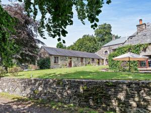 Tòa nhà nơi nhà nghỉ dưỡng tọa lạc