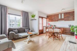 Et opholdsområde på Beach Apartment Puerto del Carmen Apt 20