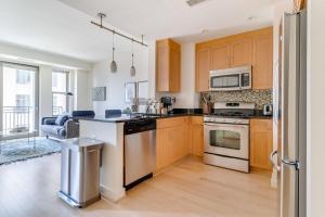 Afbeelding uit fotogalerij van Clarendon 1br w elevator walk to metro dining WDC-800 in Arlington