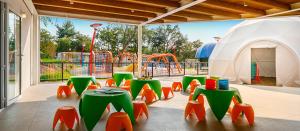 Galeriebild der Unterkunft Istra Sunny Tent in Lanterna Premium Camping Resort 4* in Poreč