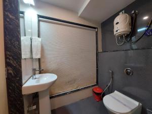 Vannituba majutusasutuses New Gitanjali Hotel, New Digha